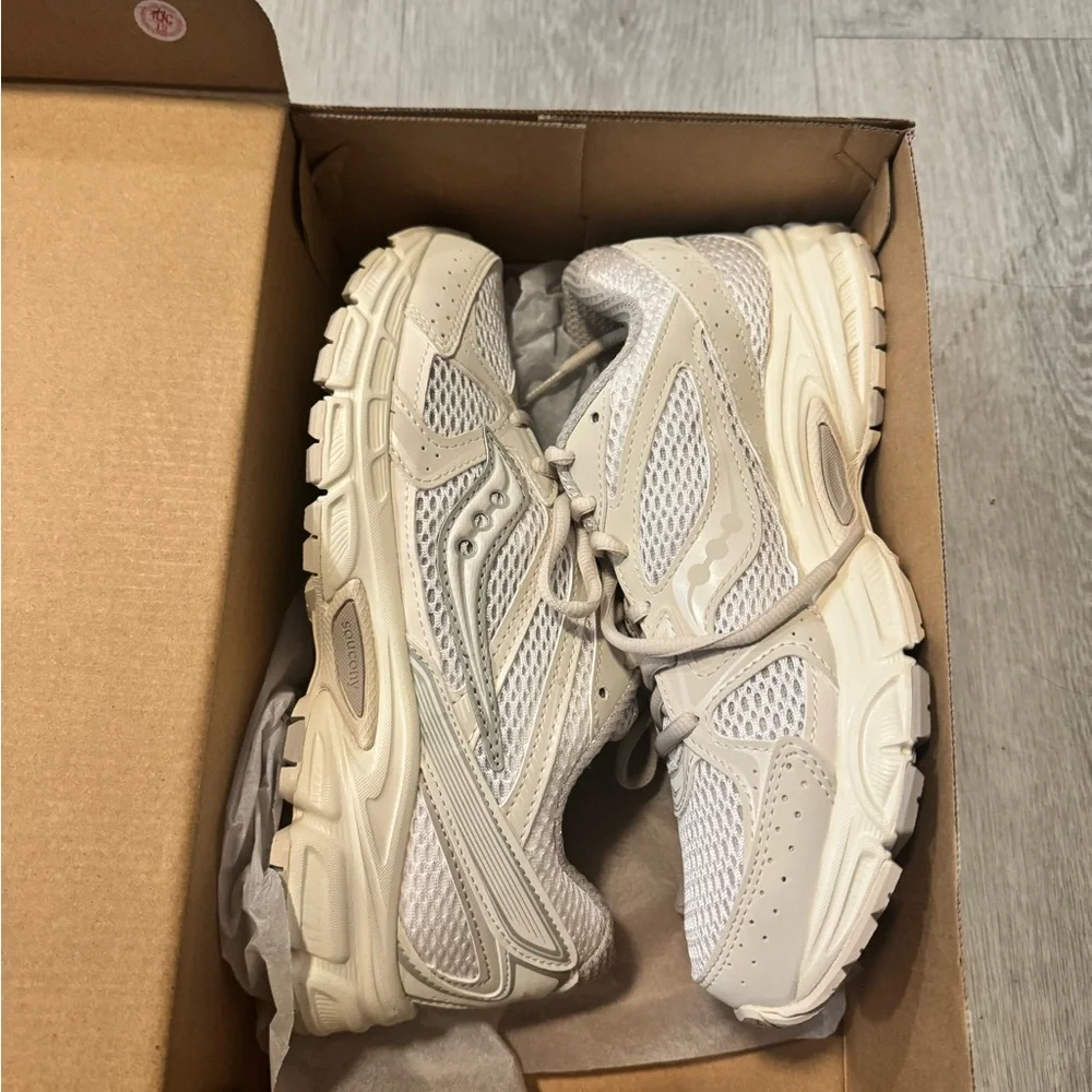 Saucony Ride Millenium. New. Excellent condition. - Picture 3 of 5